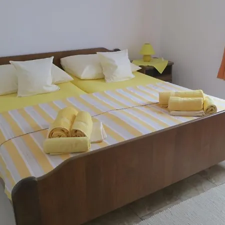 With A Parking Space Soline, Krk - 18787 아파트